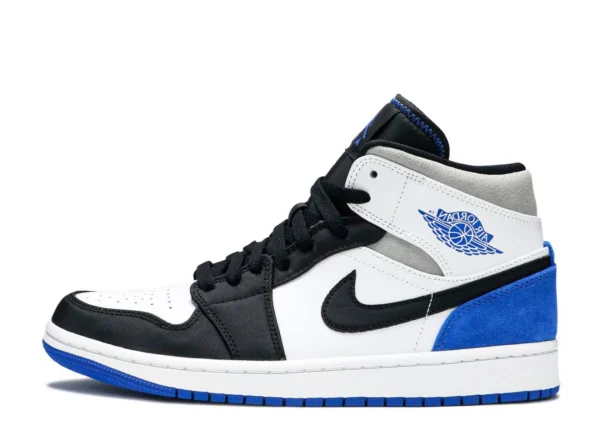 Tênis de Basquete Nike Air Jordan 1 Mid